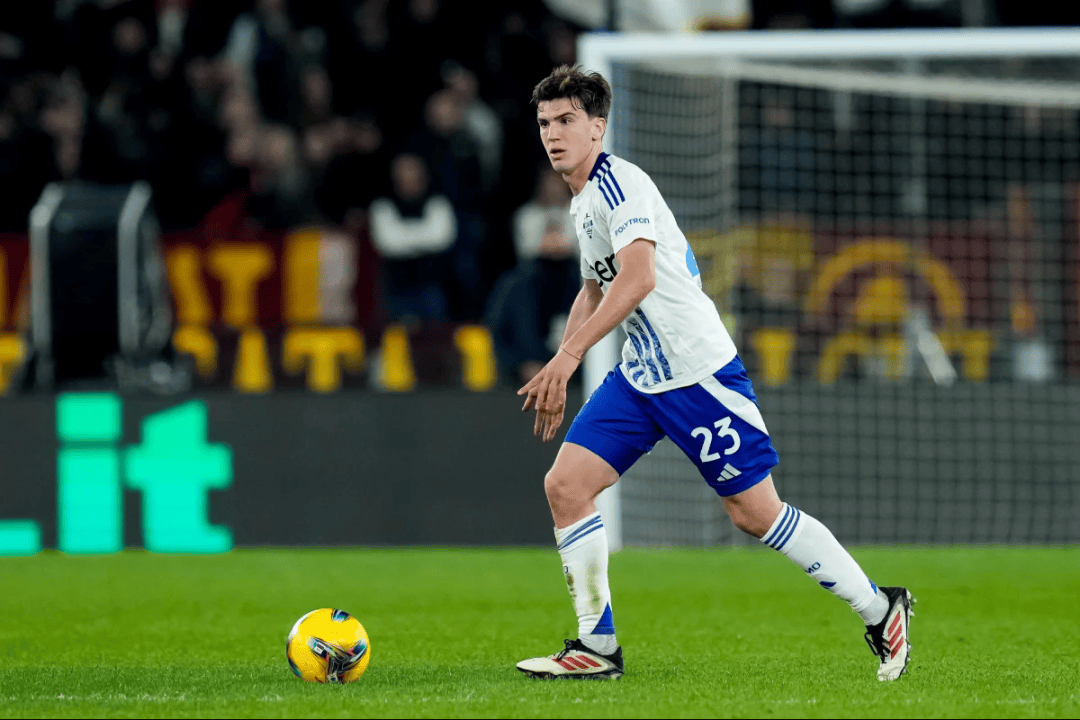 赛场之外的 赛场之外的