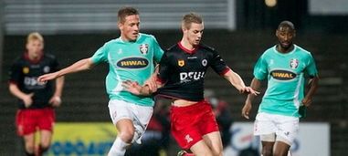 她不仅用实 她不仅用实