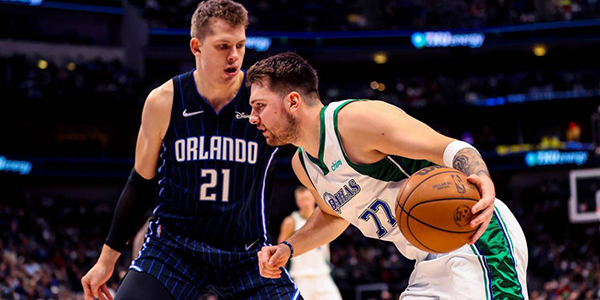 赛场亮相 赛场亮相