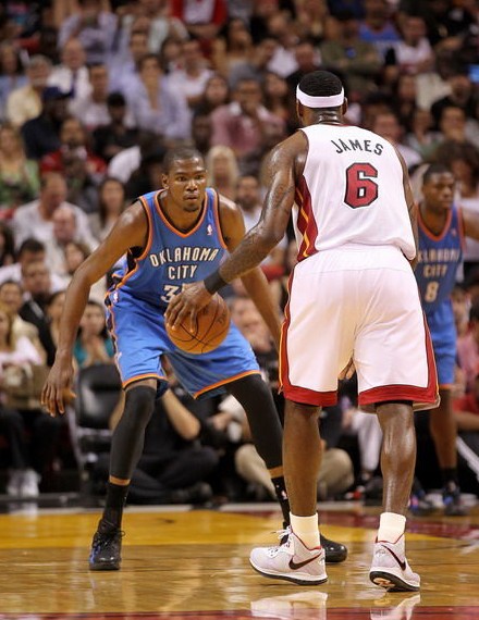 他的移动与 他的移动与