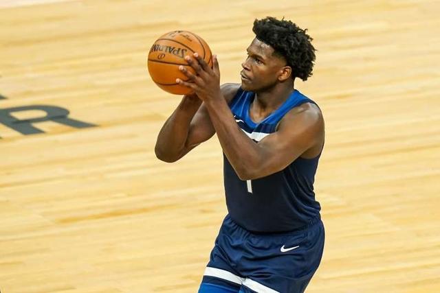 是眼前的贡 是眼前的贡