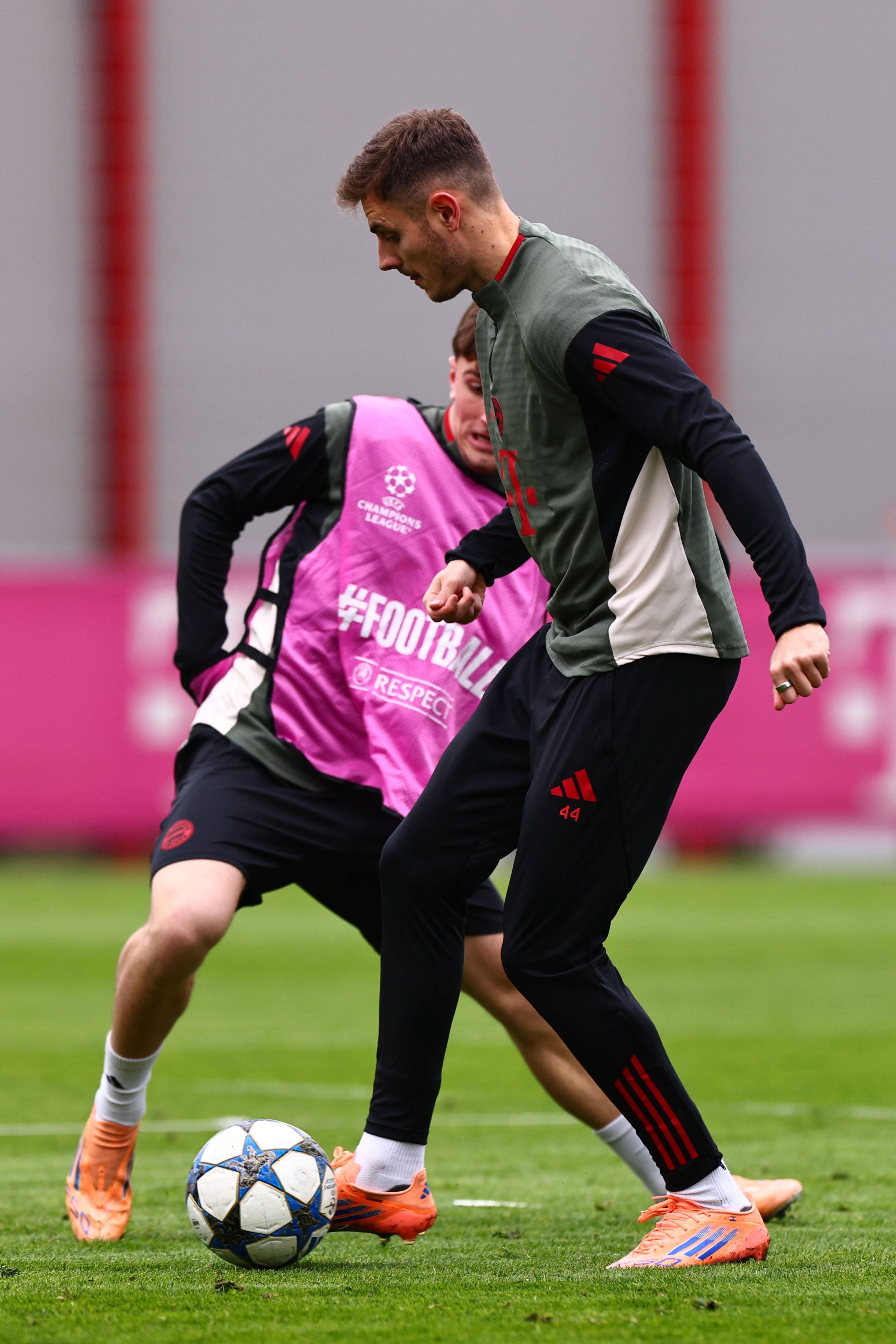 称职队长 称职队长